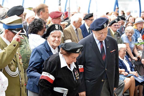 Uroczystości z okazji 75. rocznicy zdobycia PAST-y. Ze zbiorów Urzędu do spraw Kombatantów i Osób Represjonowanych