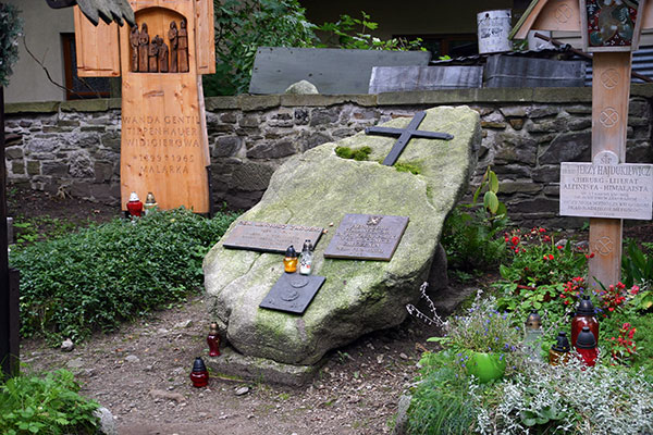 Grób Mariusza Zaruskiego na Pęksowym Brzyzku w Zakopanem. Źródło: domena publiczna