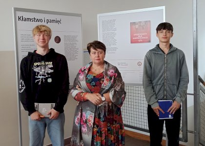 Pruszków: Ekspozycja zwraca uwagę na pojęcie patriotyzmu