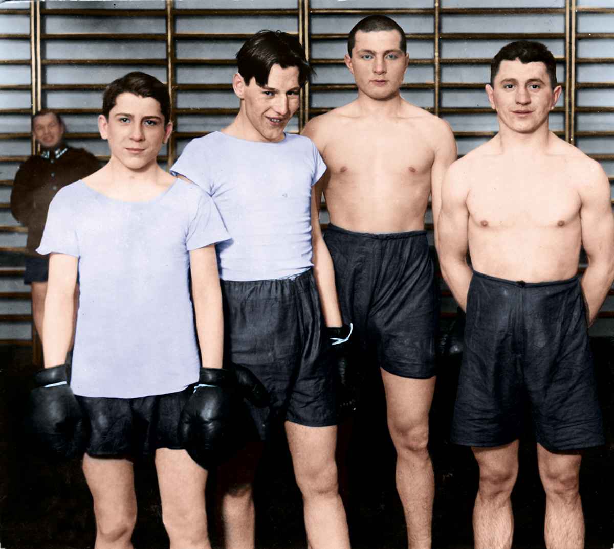 Grupa polskich pięściarzy, Zygfryd Wende 1. z lewej. Lata 20. XX w. Źródło: Muzeum Sportu i Turystyki